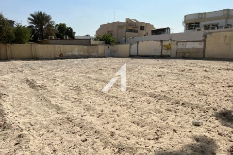 Land de 929m²  No. 132284