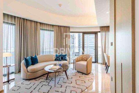 Квартира с 2 спальнями в Address Harbour Point, ОАЭ №204293 11