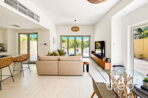 Villa de 3 dormitorios en The Springs, UAE No. 186645 3