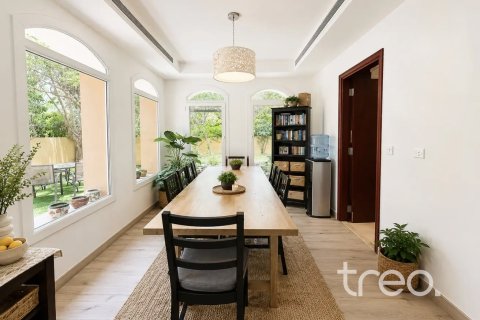 3 bedrooms Townhouse in Arabian Ranches, UAE No. 186650 3
