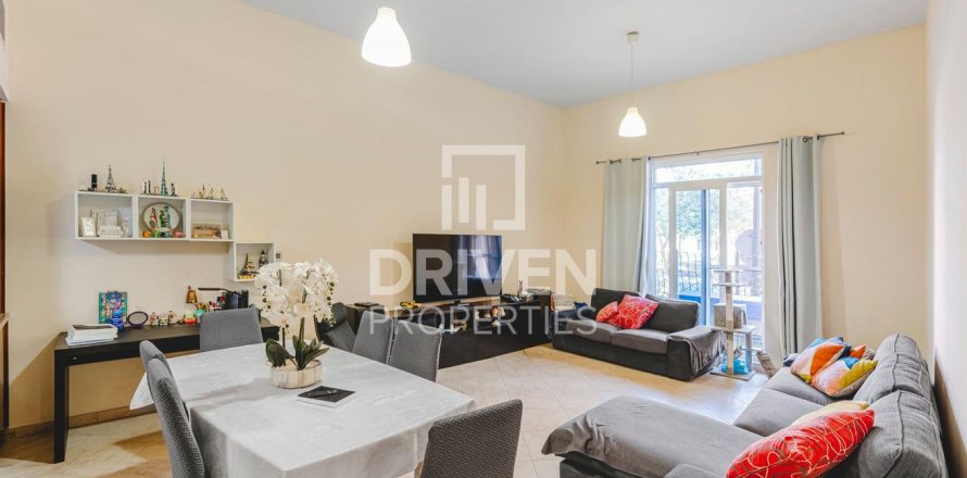 2 bedrooms Apartment in Motor City, UAE No. 138916