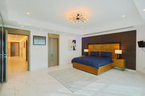 Villa de 5 dormitorios  No. 116622 23