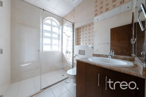 Villa de 5 dormitorios en The Villa, UAE No. 173902 17