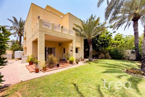 3 غرف نوم فيلا في Meadows 8, الإمارات العربية المتحدة رقم 173903