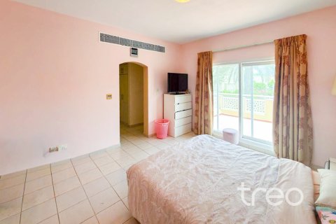 3 غرف نوم فيلا في Meadows 8, الإمارات العربية المتحدة رقم 173903 10