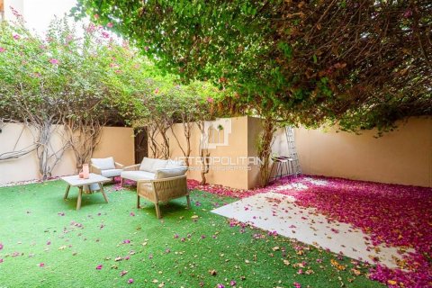 2 غرف نوم شقة رقم 129916 2