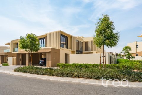 Villa de 5 dormitorios en Dubai, UAE No. 206169 3