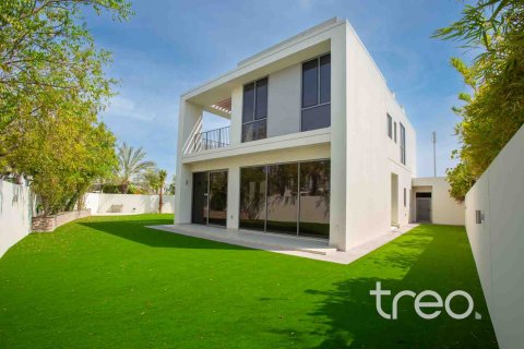 Villa de 4 dormitorios en Dubai Hills Estate, UAE No. 206171 3