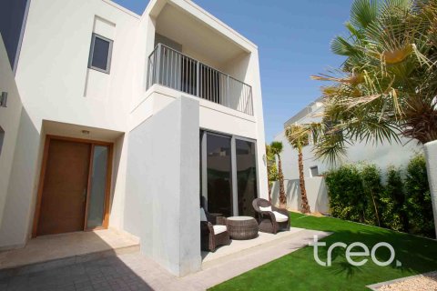 Villa de 4 dormitorios en Dubai Hills Estate, UAE No. 206171