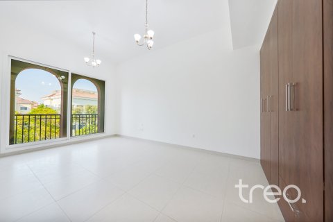 Villa de 6 dormitorios en The Villa, UAE No. 206167 12