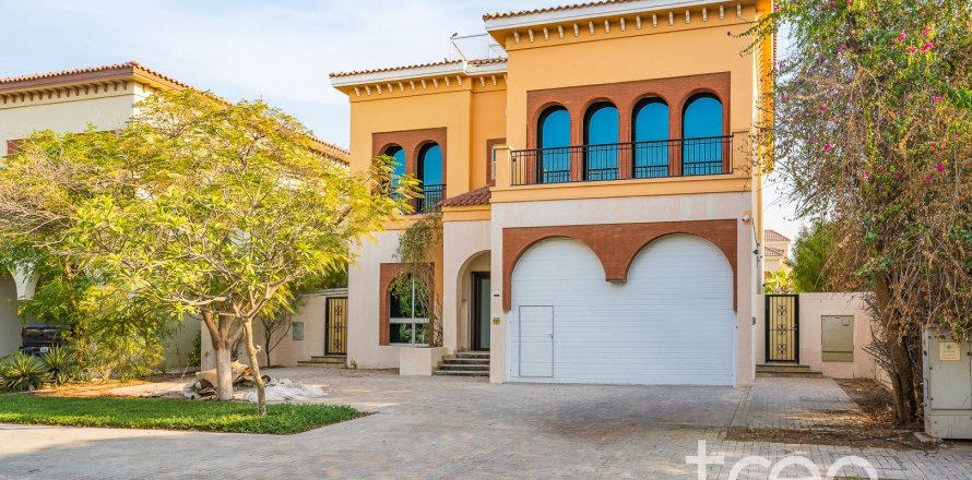 Villa de 6 dormitorios en The Villa, UAE No. 206167