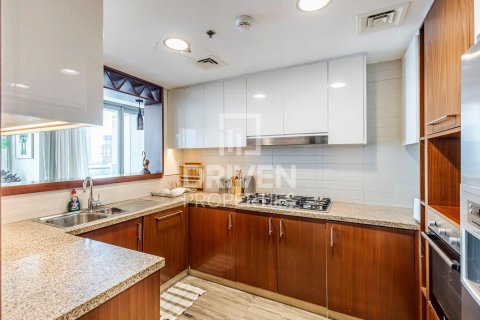 3 bedrooms Apartment in Burj Vista, UAE No. 137890 11