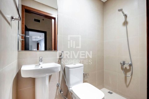 3 bedrooms Apartment in Burj Vista, UAE No. 137890 9