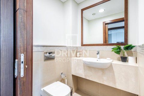 3 bedrooms Apartment in Burj Vista, UAE No. 137890 7