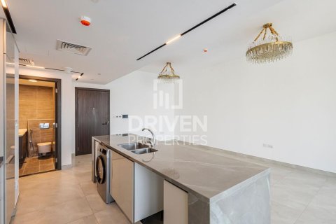 Apartment de 2 dormitorios en Business Bay, UAE No. 137889 14