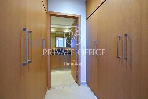 Квартира с 3 спальнями  №118879 8