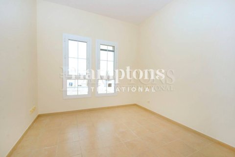 3 غرف نوم فيلا  رقم 118876 4