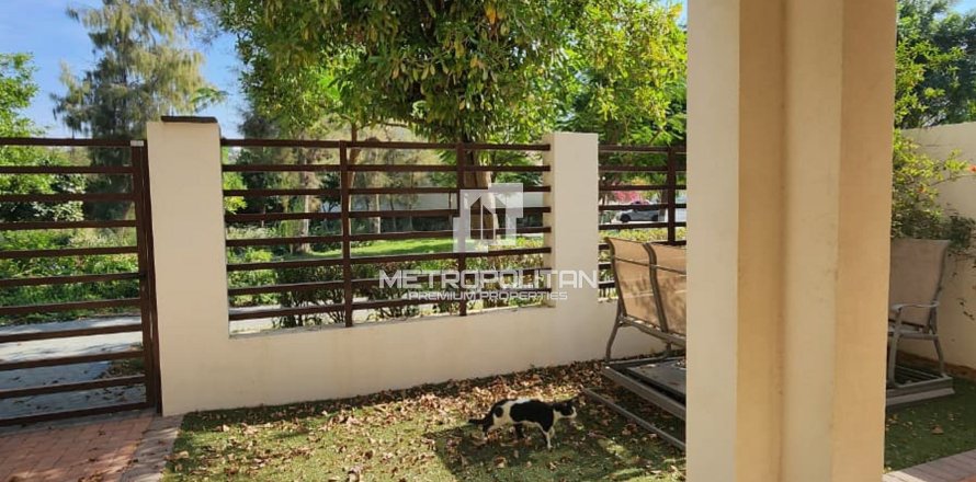 Villa de 3 dormitorios No. 129864