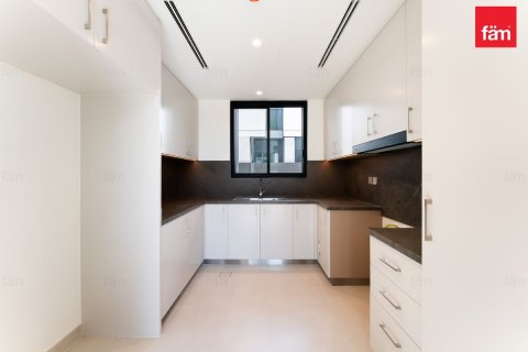 Вилла с 4 спальнями в Дубай, ОАЭ №146149 18