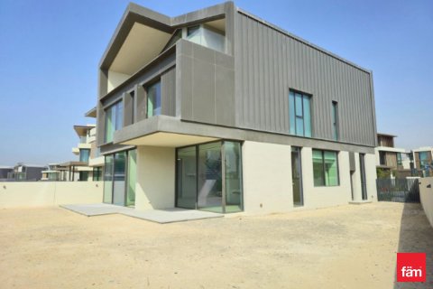 Вилла с 5 спальнями в Дубай, ОАЭ №146148