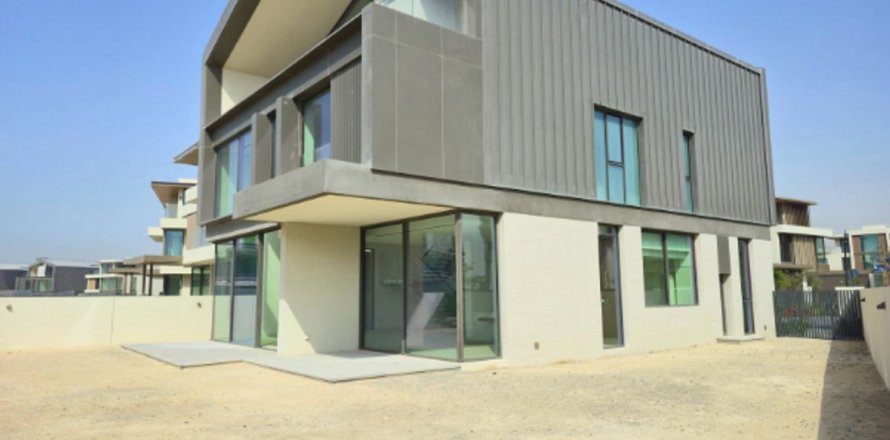 Вилла с 5 спальнями в Дубай, ОАЭ №146148