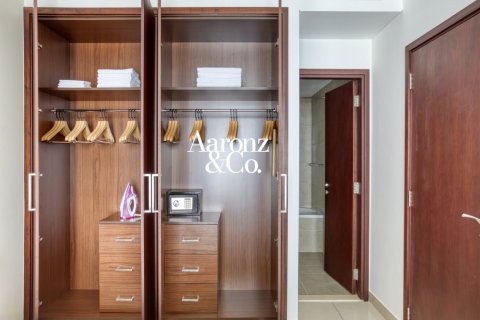 1 bedroom Apartment in Downtown Dubai (Downtown Burj Dubai), UAE No. 210904 10