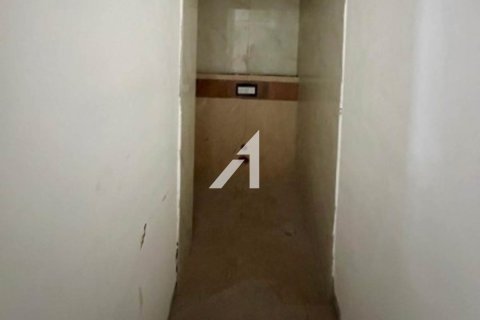 Factory de 126.6m² No. 124784 10