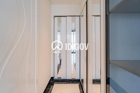 1 bedroom Apartment in Business Bay, UAE No. 184888 16