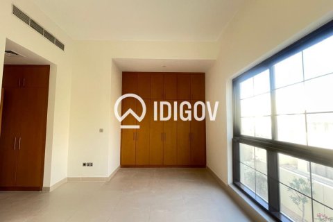 Villa de 4 dormitorios en Dubai, UAE No. 184920 19
