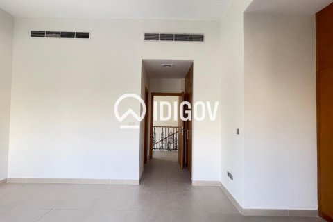 Villa de 4 dormitorios en Dubai, UAE No. 184920 17