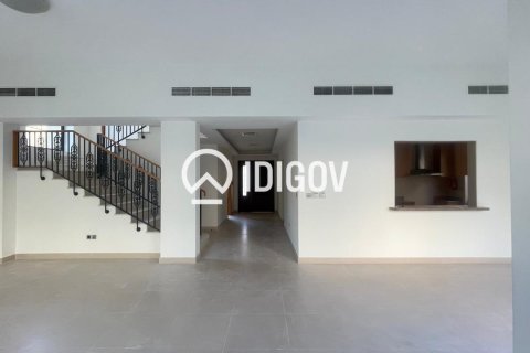 Villa de 4 dormitorios en Dubai, UAE No. 184920 18