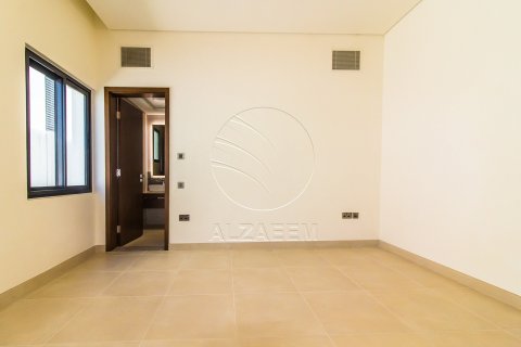 5 bedrooms Apartment No. 127790 20