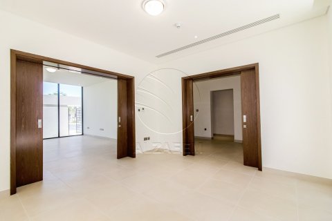 5 bedrooms Apartment No. 127790 15