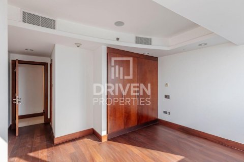 Квартира с 2 спальнями в World Trade Centre Residence, ОАЭ №193403 11