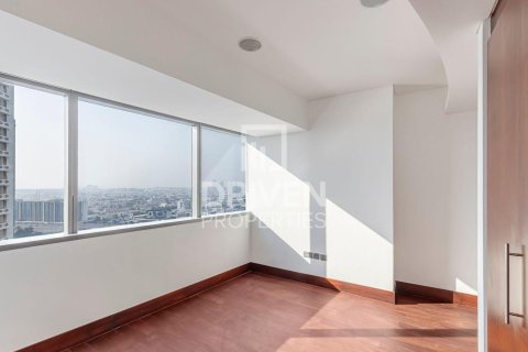 Квартира с 2 спальнями в World Trade Centre Residence, ОАЭ №193403 10