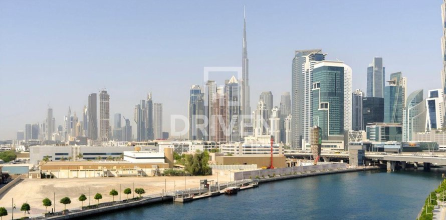 2 bedrooms Apartment in Al Wasl, UAE No. 193398