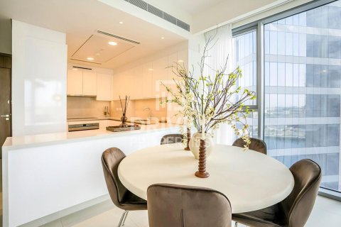 2 bedrooms Apartment in Al Wasl, UAE No. 193398 13