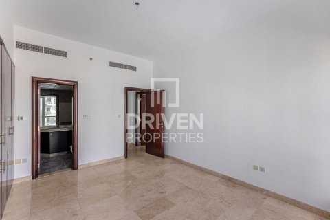 Apartment de 3 dormitorios en KG Tower, UAE No. 193400 13