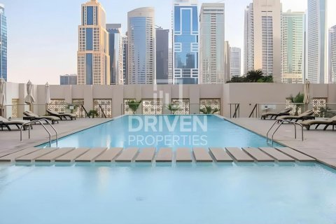 Квартира с 2 спальнями в West Avenue Tower, ОАЭ №193552 18