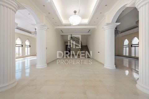 7 bedrooms Villa in Al Quoz, UAE No. 193555 25