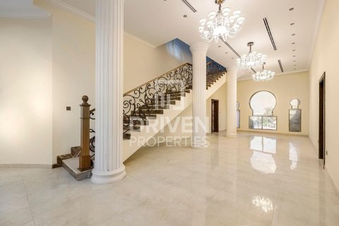 7 bedrooms Villa in Al Quoz, UAE No. 193555 31