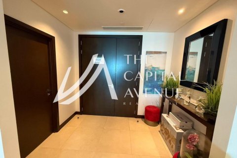 Apartment de 3 dormitorios en The Marina, UAE No. 208955 12
