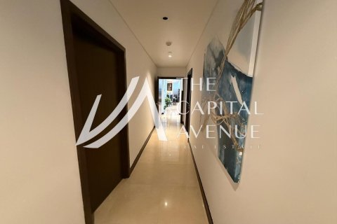 Apartment de 3 dormitorios en The Marina, UAE No. 208955 13