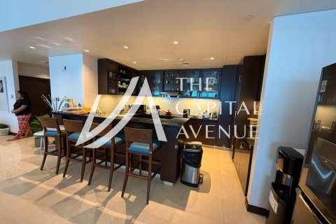 Apartment de 3 dormitorios en The Marina, UAE No. 208955 11