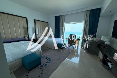 Apartment de 3 dormitorios en The Marina, UAE No. 208955 17