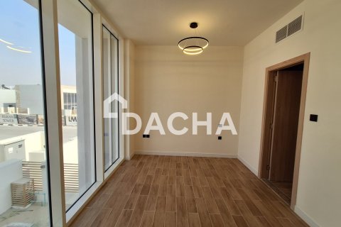 3 bedrooms Townhouse in Dubai Land, UAE No. 155561 12