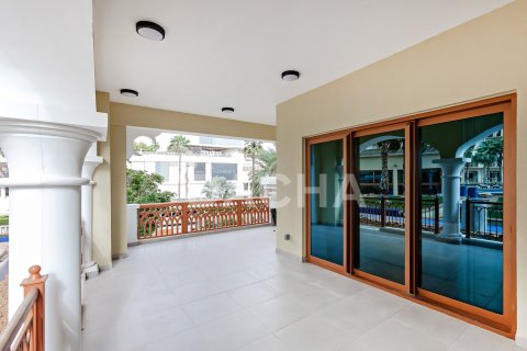 Apartment de 2 dormitorios en Marina Residences, UAE No. 155560 20