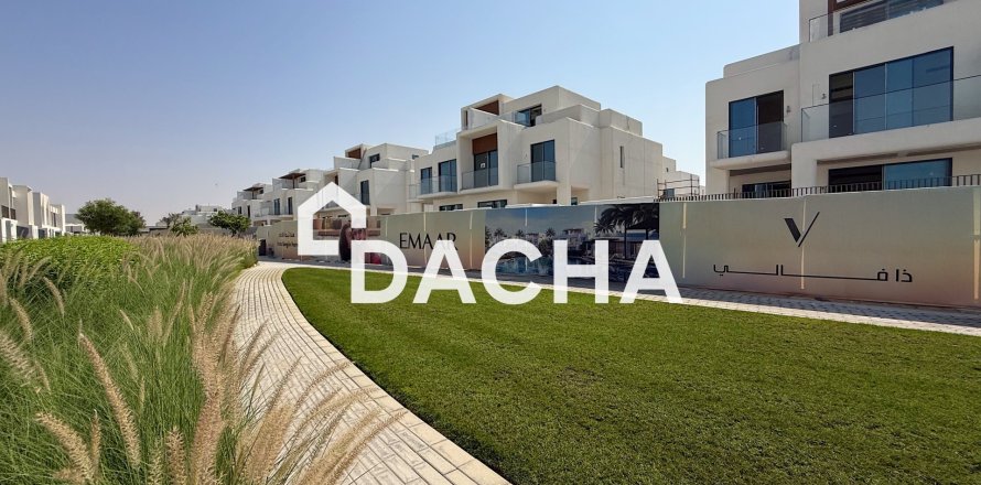 Townhouse de 4 dormitorios en The Valley, UAE No. 155559