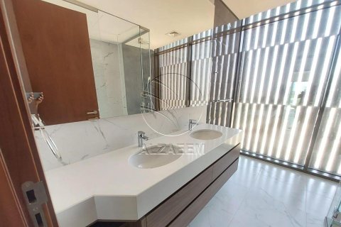 Villa de 4 chambres à Abu Dhabi, UAE No. 90269 3