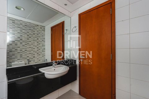Apartment de 3 dormitorios en Dubai Internet City, UAE No. 190053 14